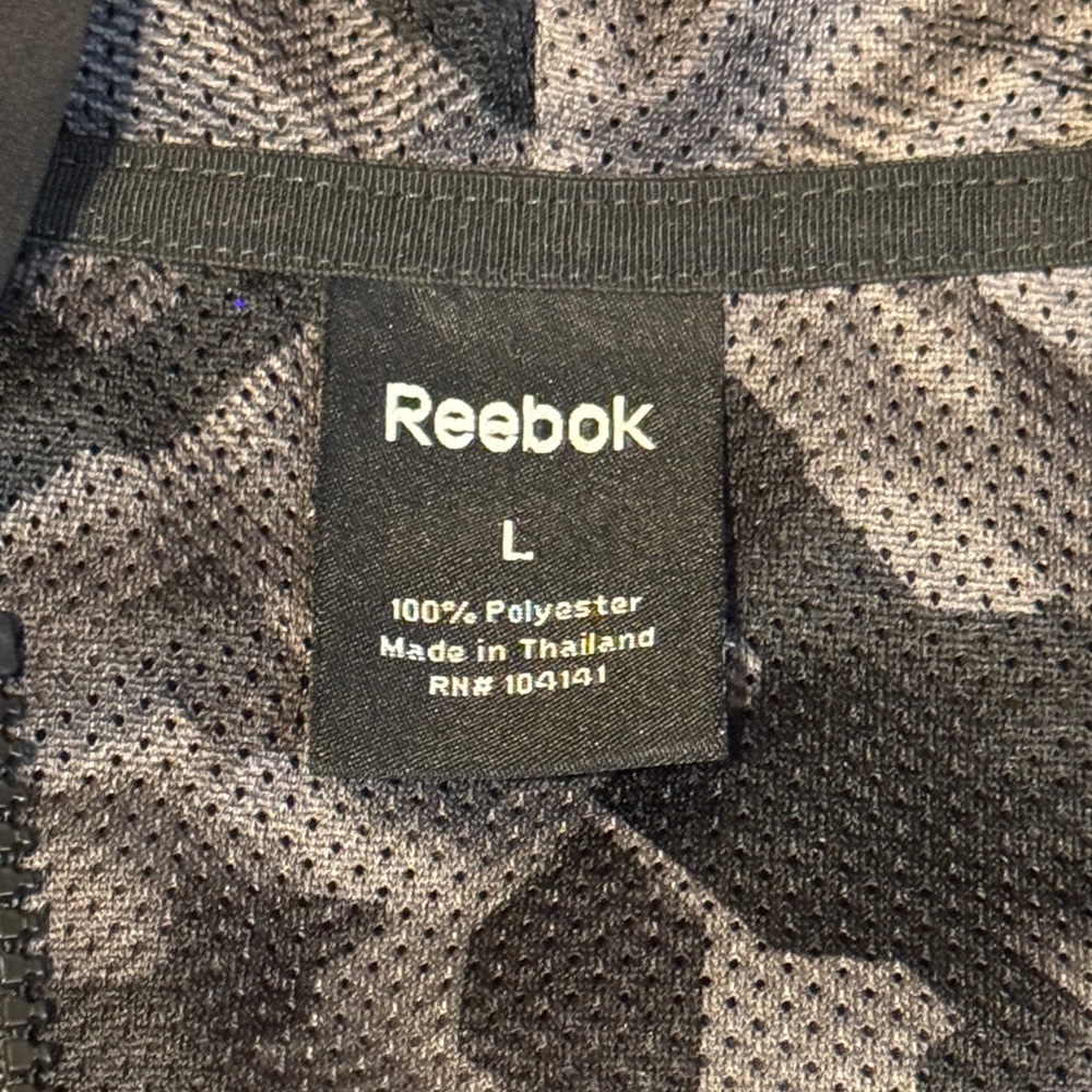 Reebok Black and Gray Women's Jacket - Picture 8 of 11